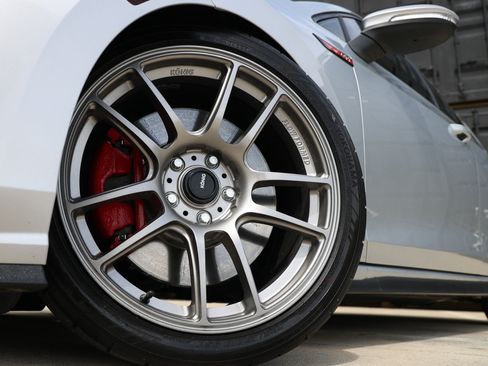 Used 2022 Volkswagen GTI SE FWD image 41