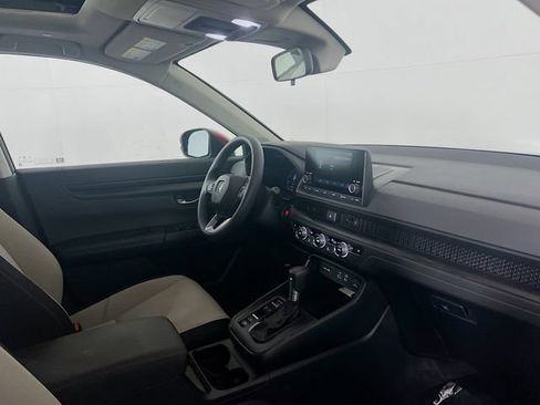 Certified 2025 Honda CR-V EX image 9