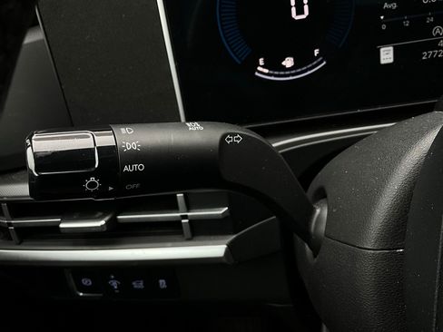 Used 2025 Hyundai Santa Fe SEL image 35