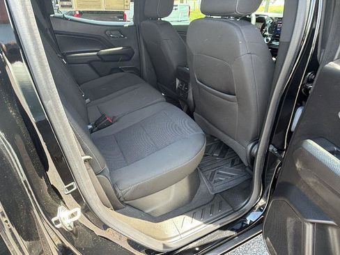 Certified 2024 Chevrolet Colorado LT RWD image 18
