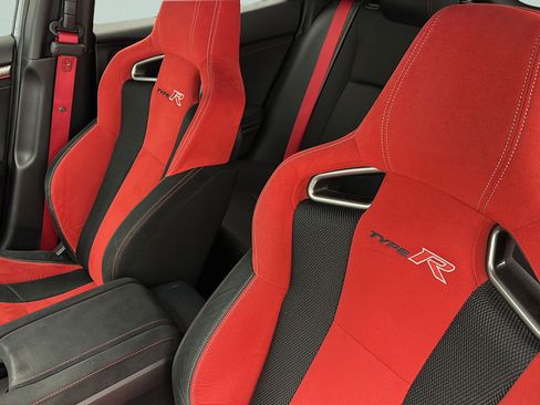 Used 2021 Honda Civic Type R image 16