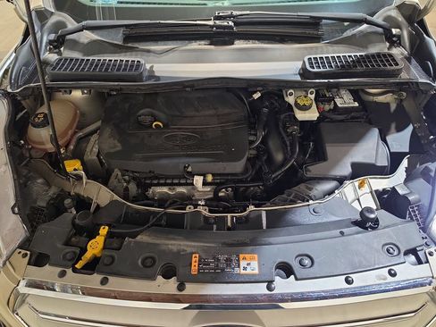 Used 2018 Ford Escape SE AWD/4WD image 17