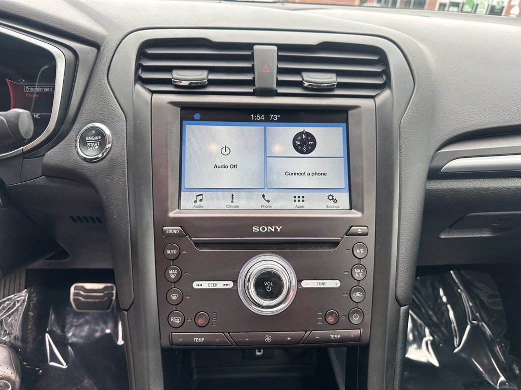 Used 2018 Ford Fusion Titanium AWD/4WD image 16