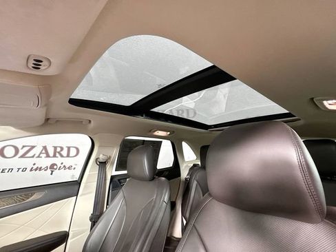 Used 2018 Lincoln MKC Reserve image 26