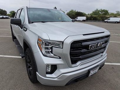 Used 2021 GMC Sierra 1500 Elevation w/ Preferred Package