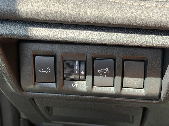 Used 2022 Subaru Outback Limited AWD/4WD image 13