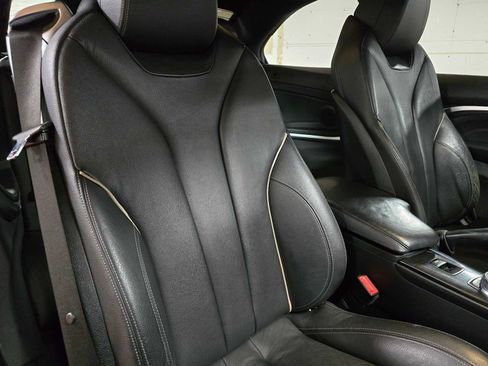 Used 2018 BMW 430i Convertible image 11