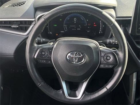Used 2023 Toyota Corolla Cross AWD Hybrid image 13