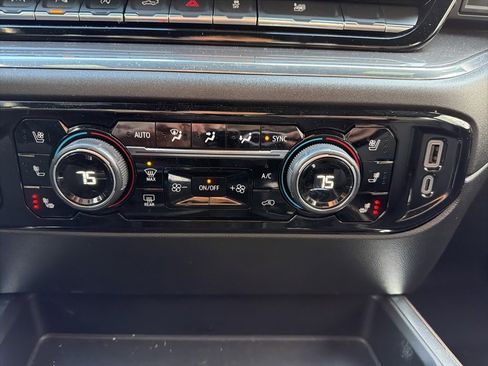 Used 2023 Chevrolet Silverado 1500 High Country w/ High Country Premium Package image 19