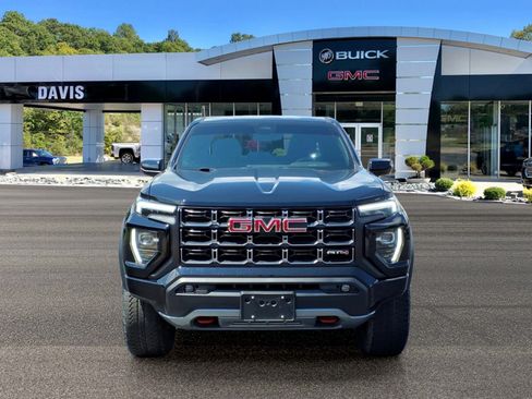 Used 2023 GMC Canyon AT4 AWD/4WD image 2