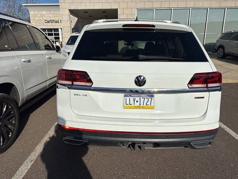 Used 2021 Volkswagen Atlas SEL image 2
