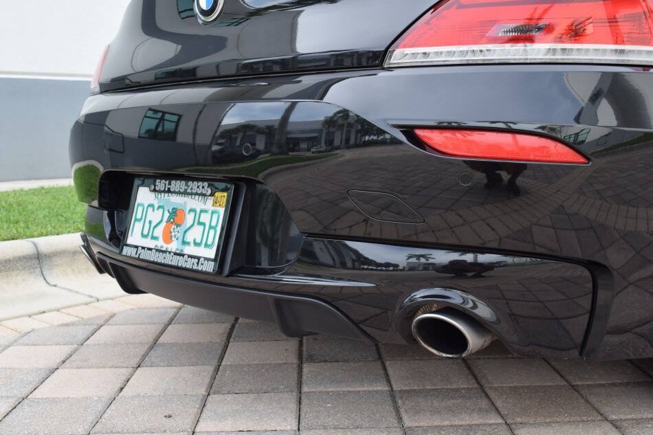 Used 2014 BMW Z4 sDrive35is RWD image 23