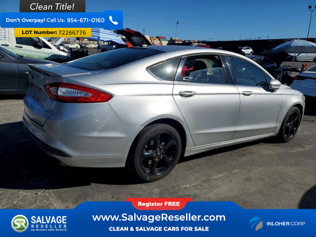 Used 2016 Ford Fusion SE w/ Equipment Group 201A FWD image 4