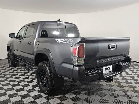 Used 2021 Toyota Tacoma TRD Off-Road image 5