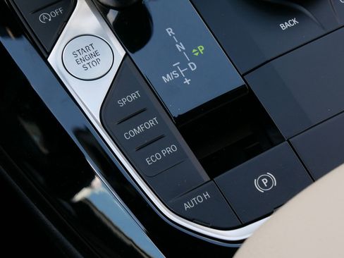 Certified 2024 BMW X3 sDrive30i w/ Premium Package image 14