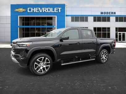 Used 2023 Chevrolet Colorado Z71 w/ Z71 Convenience Package 2