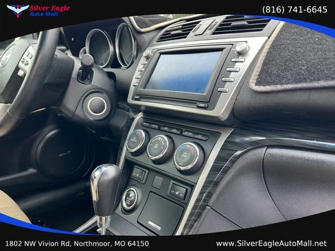 Used 2009 MAZDA MAZDA6 i Grand Touring w/ Moonroof & Bose Pkg FWD image 8