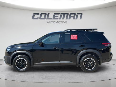 Used 2024 Nissan Pathfinder Rock Creek AWD/4WD image 5