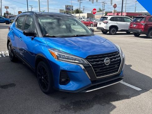 Used 2021 Nissan Kicks SR FWD image 1