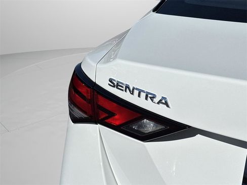 Certified 2025 Nissan Sentra S image 18