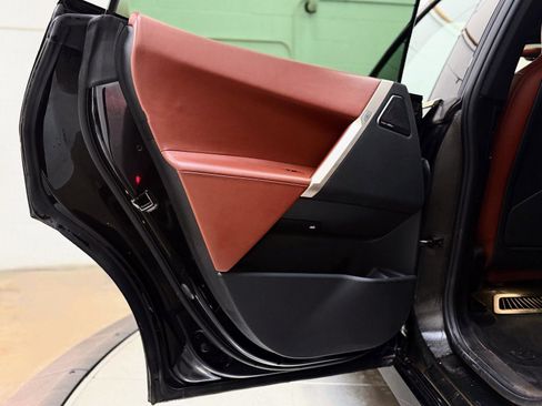 Used 2024 BMW iX M60 image 16
