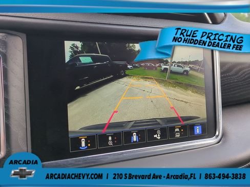 Used 2023 GMC Yukon XL Denali AWD/4WD image 21