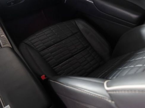 Certified 2023 Cadillac Escalade Sport Platinum w/ LPO, ONYX Package image 30