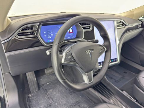 Used 2015 Tesla Model S 60 image 11