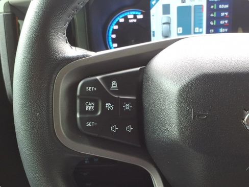 Used 2023 Ford Bronco Badlands AWD/4WD image 12