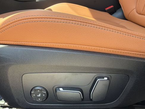 Used 2026 BMW 330i Sedan RWD image 14