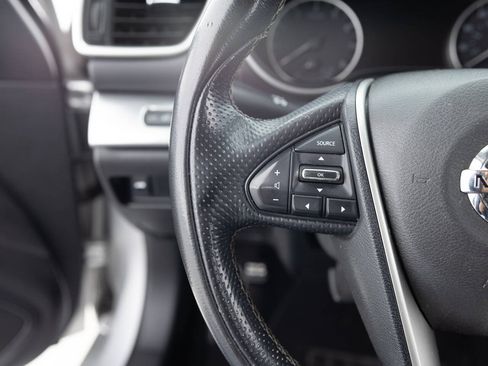 Used 2020 Nissan Maxima 3.5 SV w/ Floor Mat Group FWD image 35