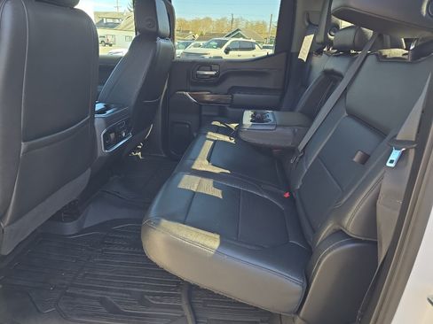 Used 2021 GMC Sierra 1500 SLT w/ SLT Premium Package AWD/4WD image 17
