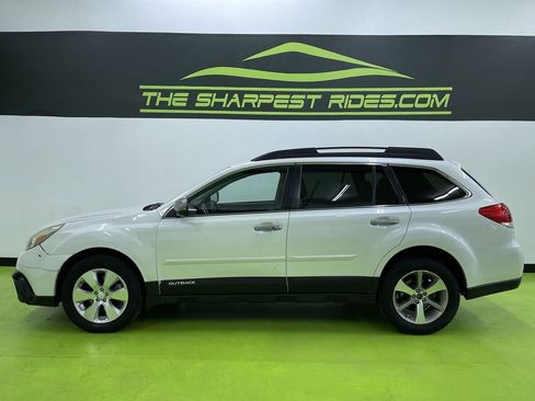 Used 2013 Subaru Outback 3.6R Limited image 6
