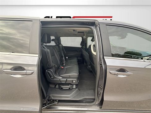 Used 2025 Honda Odyssey Touring image 30
