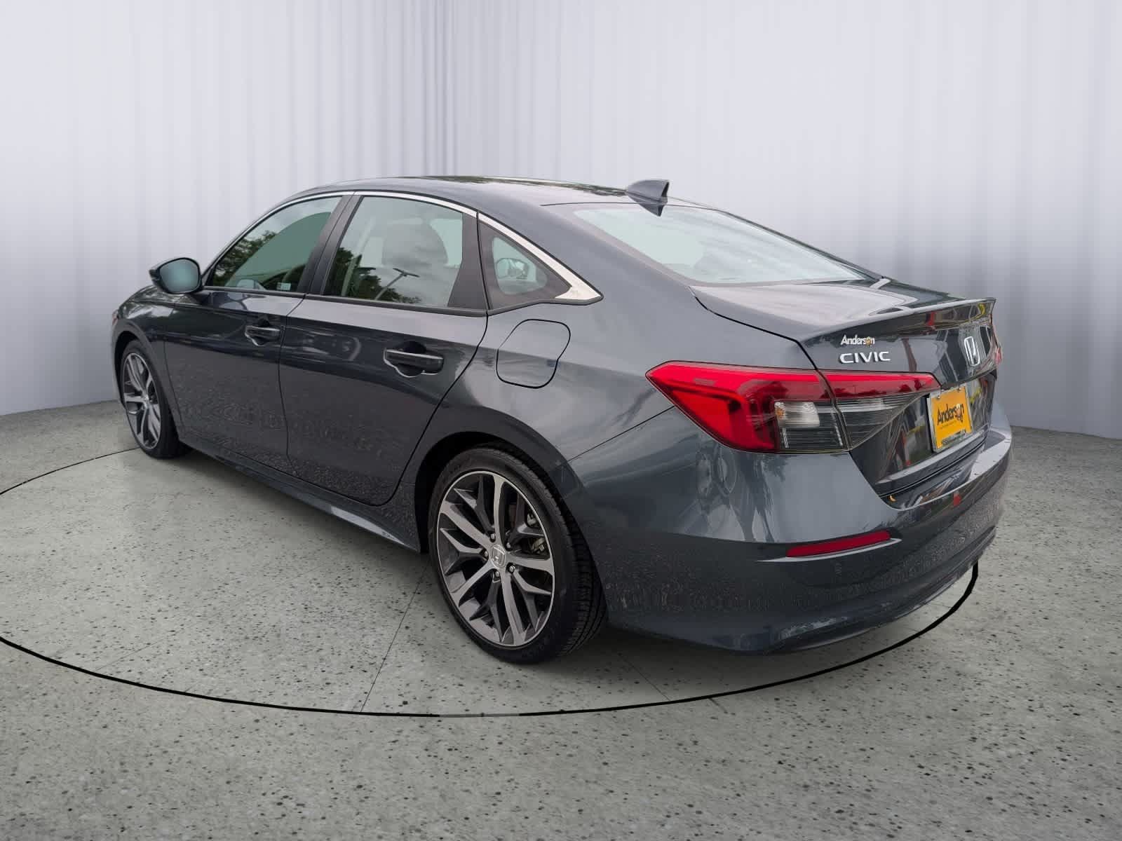 Certified 2024 Honda Civic Touring image 5