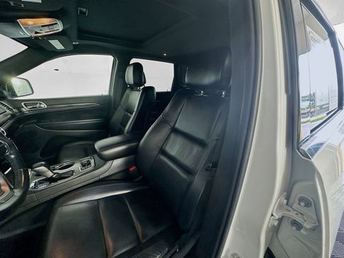 Used 2021 Jeep Grand Cherokee Limited AWD/4WD image 21