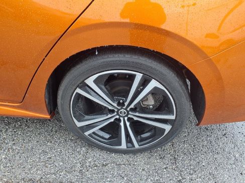 Used 2023 Nissan Sentra SR w/ SR Premium Package image 8