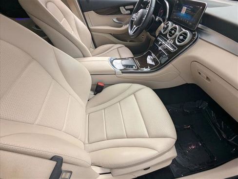 Certified 2021 Mercedes-Benz GLC 300 GLC 300 image 21