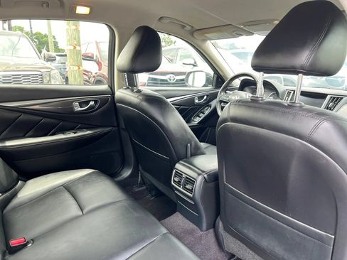 Used 2018 INFINITI Q50 Pure RWD image 16