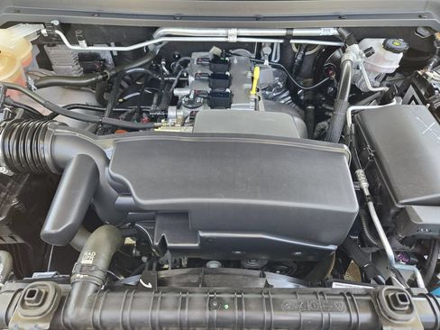 Used 2022 Chevrolet Colorado LT w/ Fleet Safety Package RWD image 31
