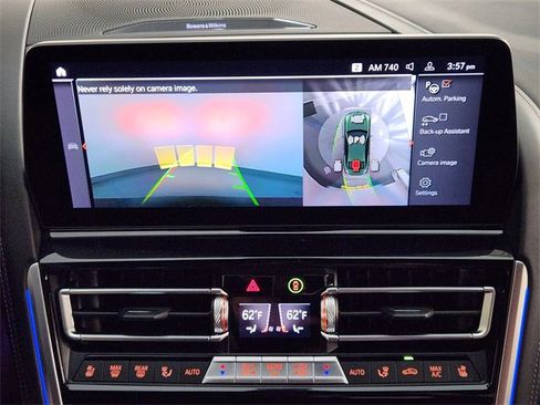 Used 2025 BMW 840i w/ M Sport Professional Package image 17