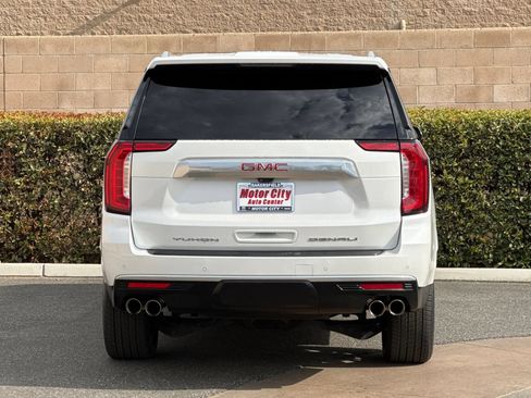 Used 2024 GMC Yukon XL Denali w/ Advanced Technology Package AWD/4WD image 5