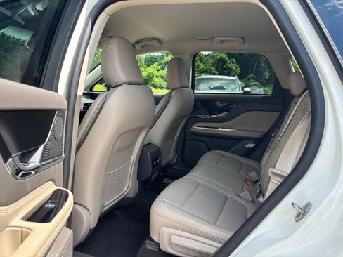 Used 2023 Lincoln Corsair FWD image 11