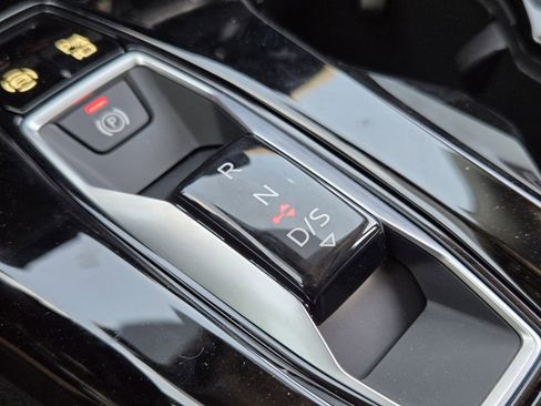 Certified 2025 Audi Q5 Premium image 26