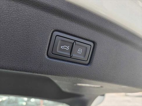 Certified 2025 Audi A5 2.0T Premium Plus w/ Convenience Plus Package image 18