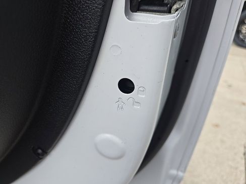 Used 2021 RAM 2500 Big Horn image 83