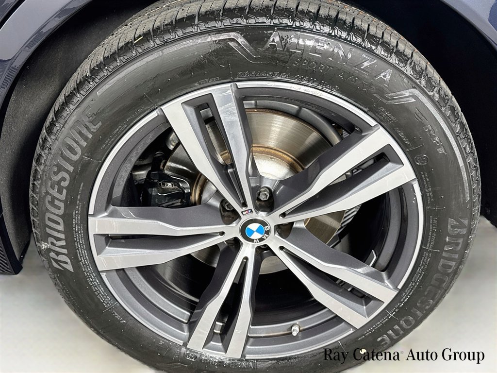 Used 2024 BMW X7 xDrive40i w/ M Sport Package AWD/4WD image 33