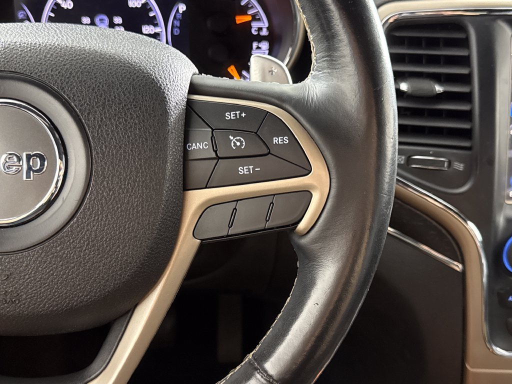 Used 2016 Jeep Grand Cherokee Limited w/ Luxury Group II RWD image 15