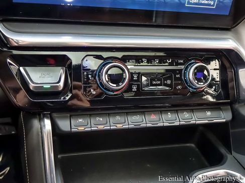 Used 2023 GMC Sierra 1500 Denali Ultimate AWD/4WD image 20