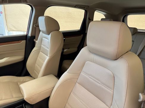 Used 2019 Honda CR-V Touring image 32